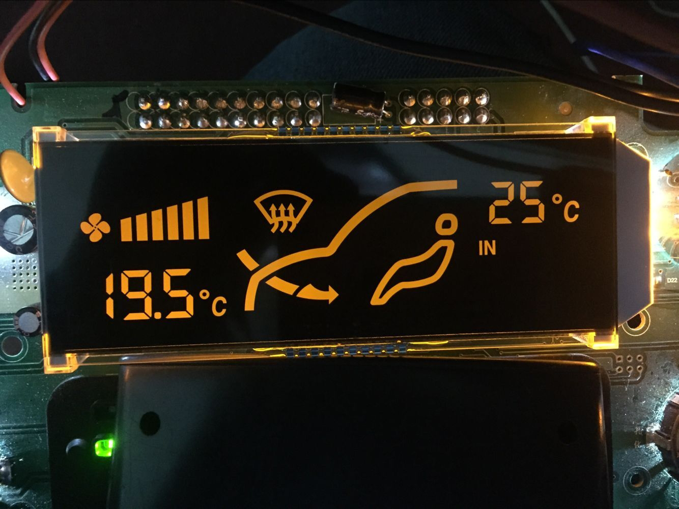 車載空調控制器LCD